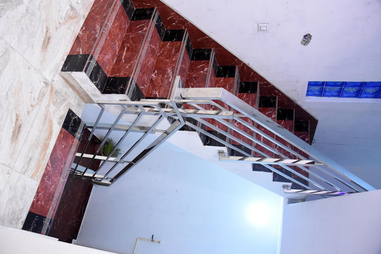 Hotel Rajshree Tanakpur 外观 照片